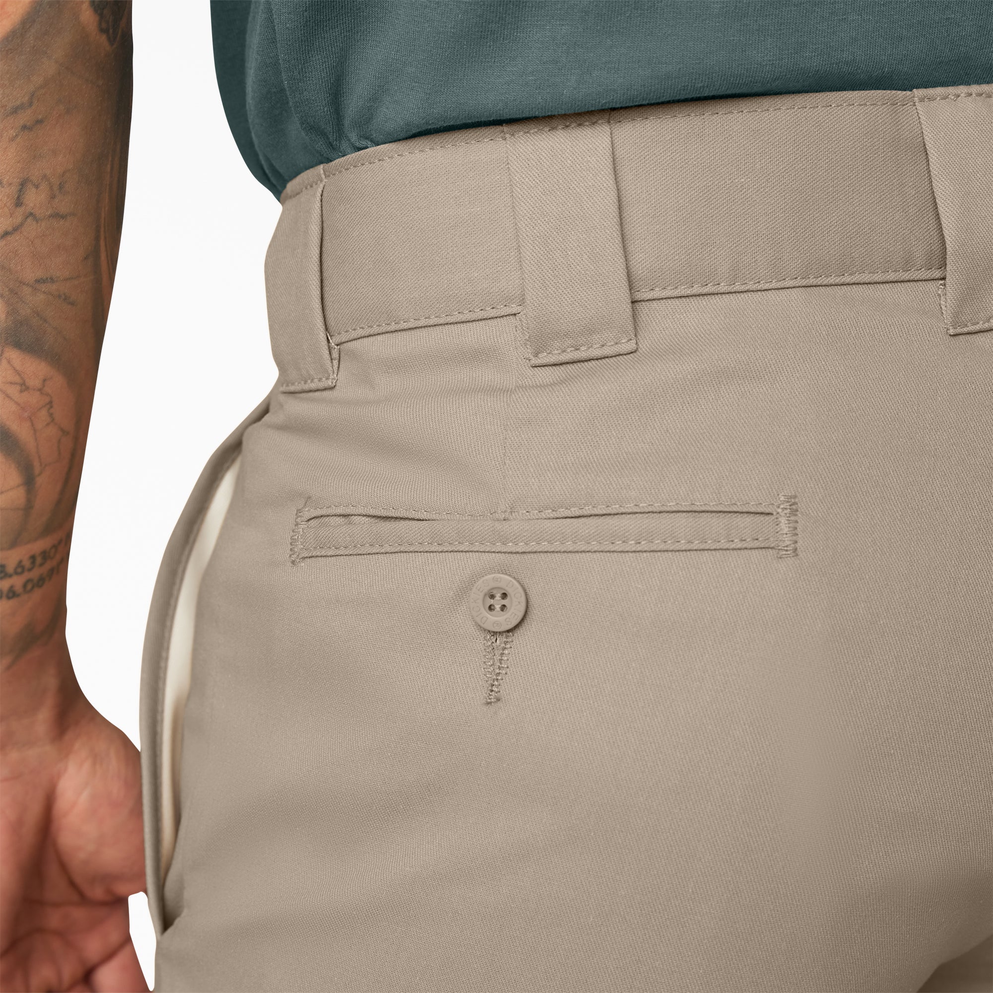 FLEX Relaxed Fit Cargo Pants